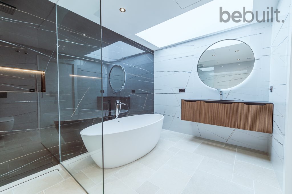 ¿Cuánto cuesta reformar un baño en 2025?
